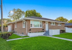 1960 Chase Street, Gary, Indiana, 4 Bedrooms Bedrooms, 9 Rooms Rooms,3 BathroomsBathrooms,Residential,For Sale,Chase,NRA831838 1960 Chase Street, Gary, Indiana, 4 Bedrooms Bedrooms, 9 Rooms Rooms,3 BathroomsBathrooms,Residential,For Sale,Chase,NRA831838