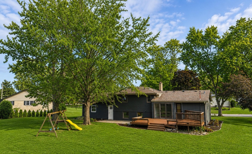 12000 N Oakwood Dr, St. John, IN 22