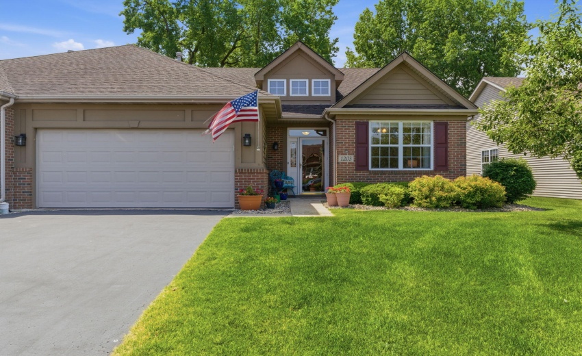 1203 Poppyfield Pl