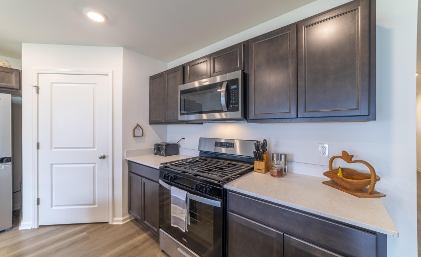 EKitchenEnsign0034