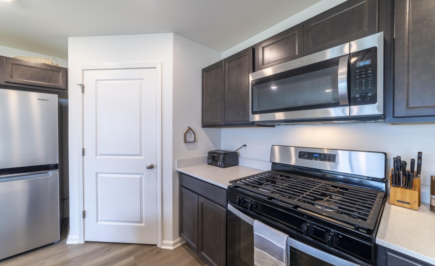 EKitchenEnsign0033
