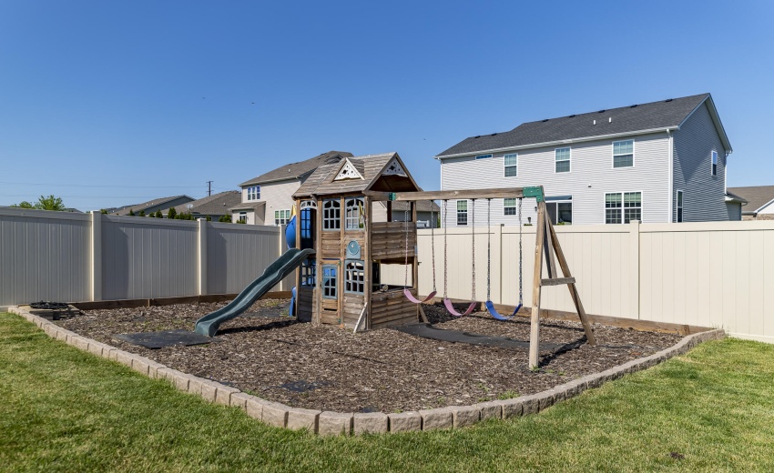 10411 Pine Ln-9