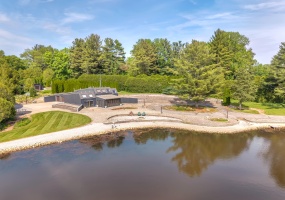 10 Vine Drive, Hebron, Indiana, 2 Bedrooms Bedrooms, 7 Rooms Rooms,3 BathroomsBathrooms,Residential,For Sale,Vine,NRA839692