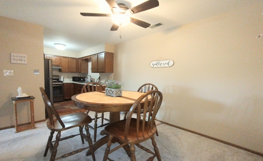9651-9-Dining Area