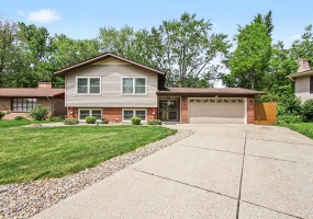 5300 Garfield Street, Merrillville, Indiana, 3 Bedrooms Bedrooms, 7 Rooms Rooms,2 BathroomsBathrooms,Residential,For Sale,Garfield,NRA839736 5300 Garfield Street, Merrillville, Indiana, 3 Bedrooms Bedrooms, 7 Rooms Rooms,2 BathroomsBathrooms,Residential,For Sale,Garfield,NRA839736