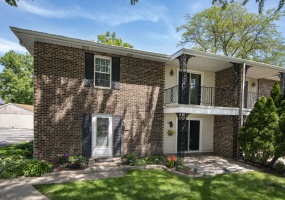 1904 Burgundy Street, Schererville, Indiana, 3 Bedrooms Bedrooms, 7 Rooms Rooms,3 BathroomsBathrooms,Residential,For Sale,Burgundy,NRA839833