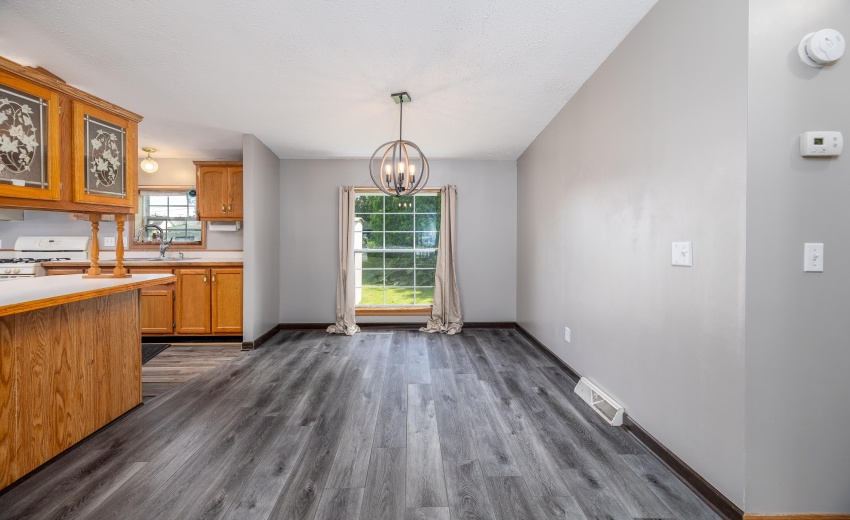 605 E WASHINGTON MOROCCO-4