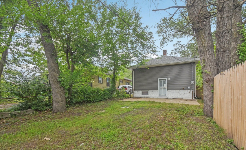 33-web-or-mls-Polk St-S1007-033