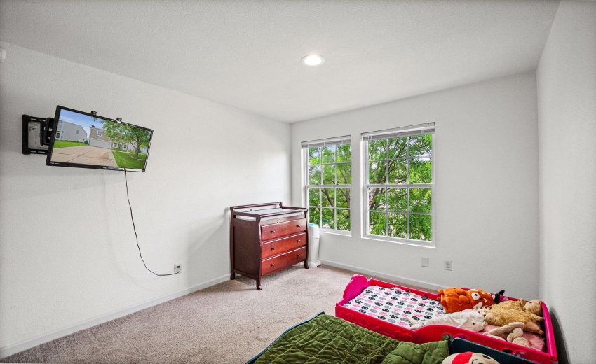 10-web-or-mls-HNH_8687_print