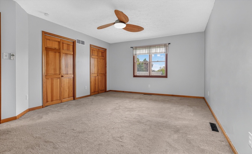 34-264 Springhill Dr-27 Primary Bedroom