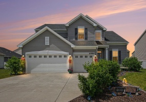 10990 Arkansas Place, Crown Point, Indiana, 5 Bedrooms Bedrooms, 13 Rooms Rooms,3 BathroomsBathrooms,Residential,For Sale,Arkansas,NRA839995