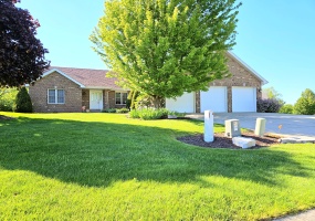 88 Bergamo Court, Crown Point, Indiana, 3 Bedrooms Bedrooms, 8 Rooms Rooms,2 BathroomsBathrooms,Residential,For Sale,Bergamo,NRA840018 88 Bergamo Court, Crown Point, Indiana, 3 Bedrooms Bedrooms, 8 Rooms Rooms,2 BathroomsBathrooms,Residential,For Sale,Bergamo,NRA840018