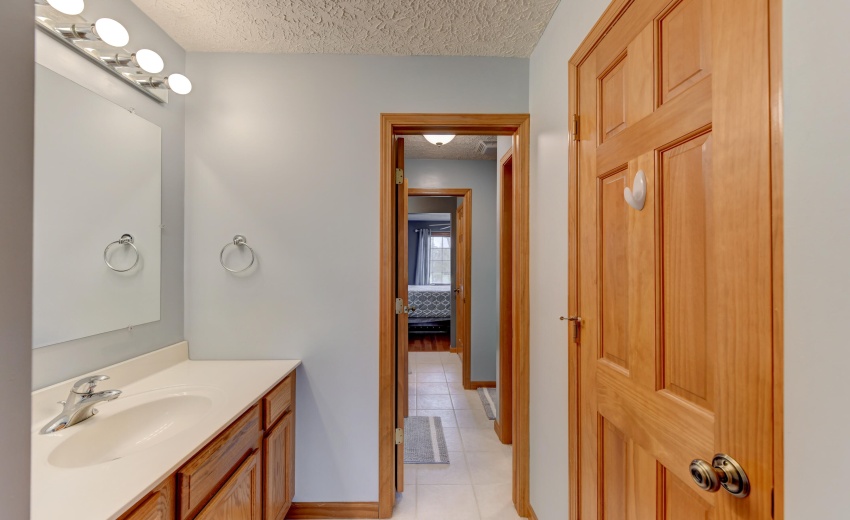 923 Tiler Drive-16