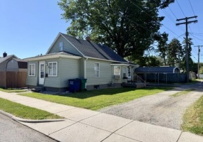 108 Tecumseh Street, La Porte, Indiana, 2 Bedrooms Bedrooms, 5 Rooms Rooms,1 BathroomBathrooms,Residential,For Sale,Tecumseh,NRA840059 108 Tecumseh Street, La Porte, Indiana, 2 Bedrooms Bedrooms, 5 Rooms Rooms,1 BathroomBathrooms,Residential,For Sale,Tecumseh,NRA840059