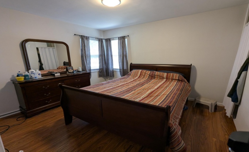 6704 Bed1