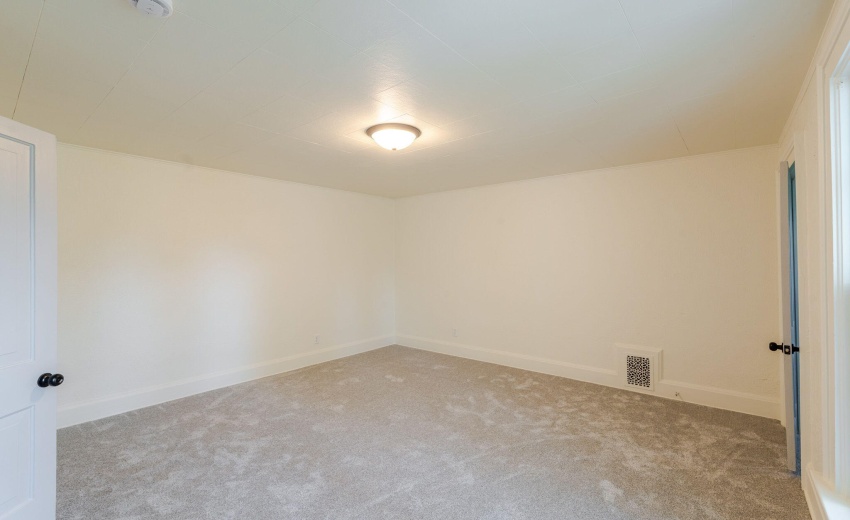 32-web-or-mls-SON00552-HDR