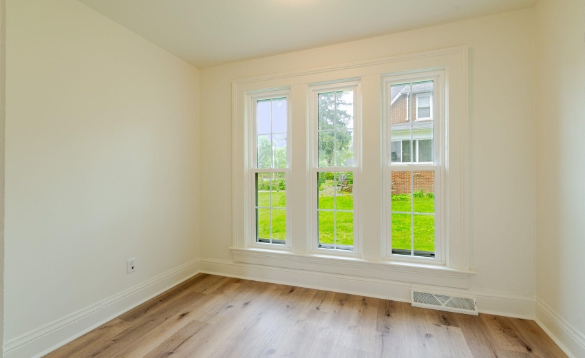 6-web-or-mls-SON09770-HDR