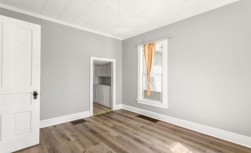 Spacious Main Floor Bedroom