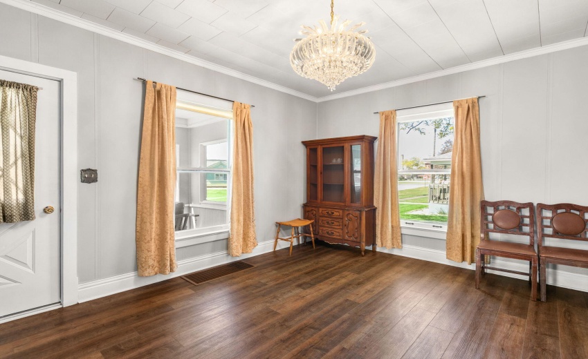 Dining/Flex Room