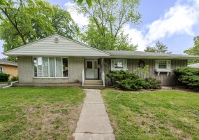 327 Softwood Drive, Hobart, Indiana, 3 Bedrooms Bedrooms, 7 Rooms Rooms,2 BathroomsBathrooms,Residential,For Sale,Softwood,NRA840073 327 Softwood Drive, Hobart, Indiana, 3 Bedrooms Bedrooms, 7 Rooms Rooms,2 BathroomsBathrooms,Residential,For Sale,Softwood,NRA840073
