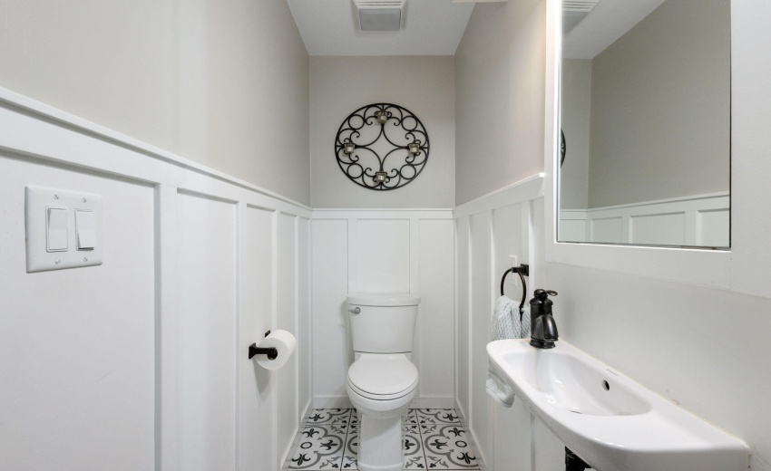 Bathroom Detail