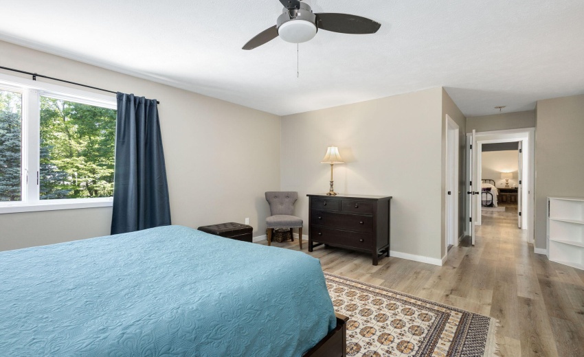 Bedroom Detail
