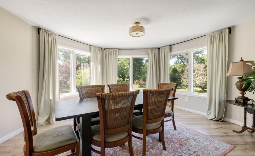 Dining Room Detail