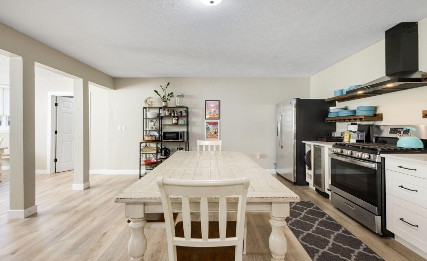 Lower Level Kitchen Detail