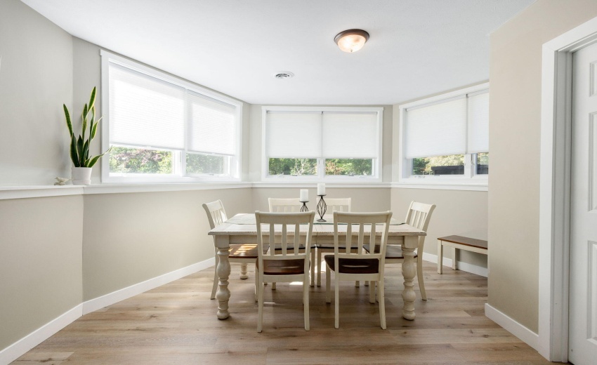 Lower Level Dining Room Detail