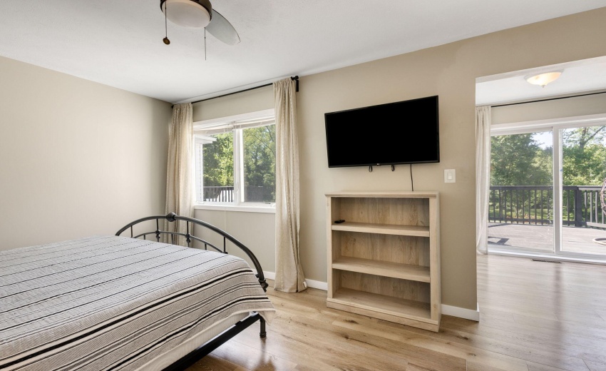 Bedroom Detail