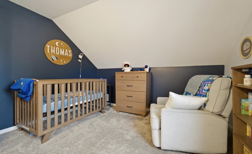 Upper Level 2nd Bedroom