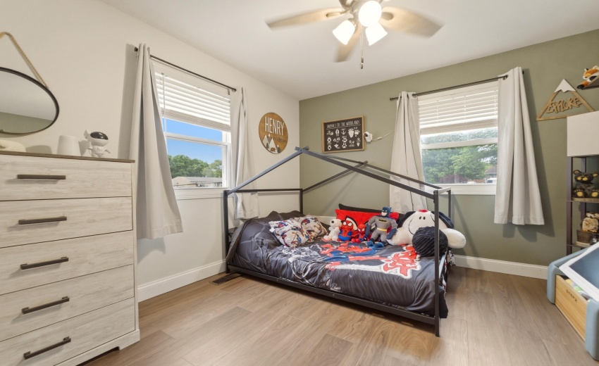Main Floor 3rd Bedroom