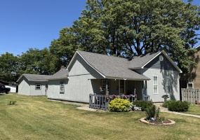 804 Azalea Street, DeMotte, Indiana, 2 Bedrooms Bedrooms, 6 Rooms Rooms,1 BathroomBathrooms,Residential,For Sale,Azalea,NRA840092