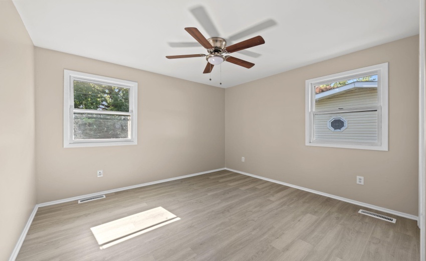 8-web-or-mls-DDP_9560
