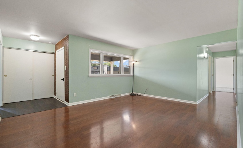 11-web-or-mls-DSC00346