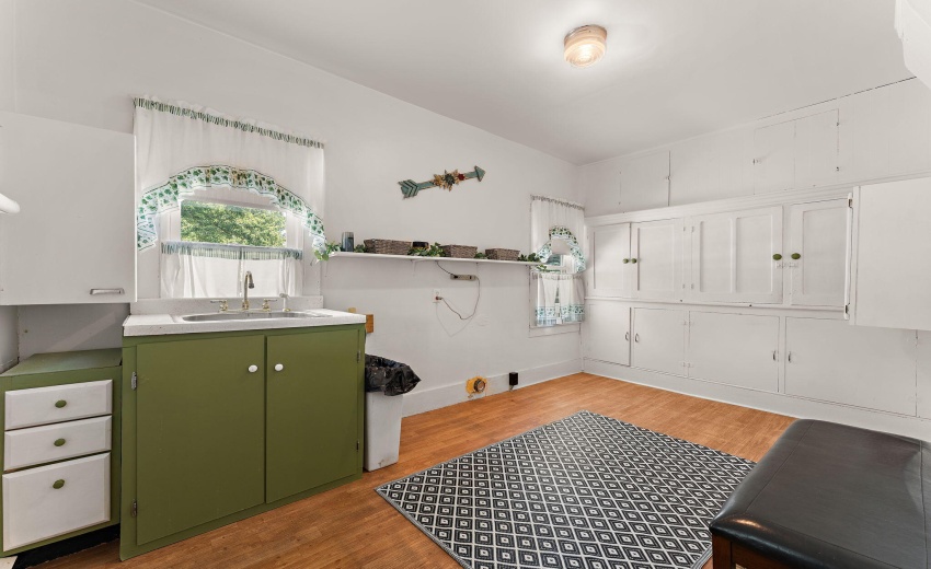 Mudroom/Laundry Room