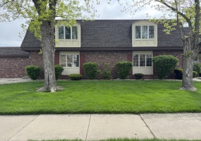 7933 Jefferson Avenue, Munster, Indiana, 2 Bedrooms Bedrooms, 5 Rooms Rooms,2 BathroomsBathrooms,Residential,For Sale,Jefferson,NRA840217