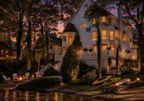 201 Spectacle Drive, Valparaiso, Indiana, 7 Bedrooms Bedrooms, 20 Rooms Rooms,8 BathroomsBathrooms,Residential,For Sale,Spectacle,NRA840160