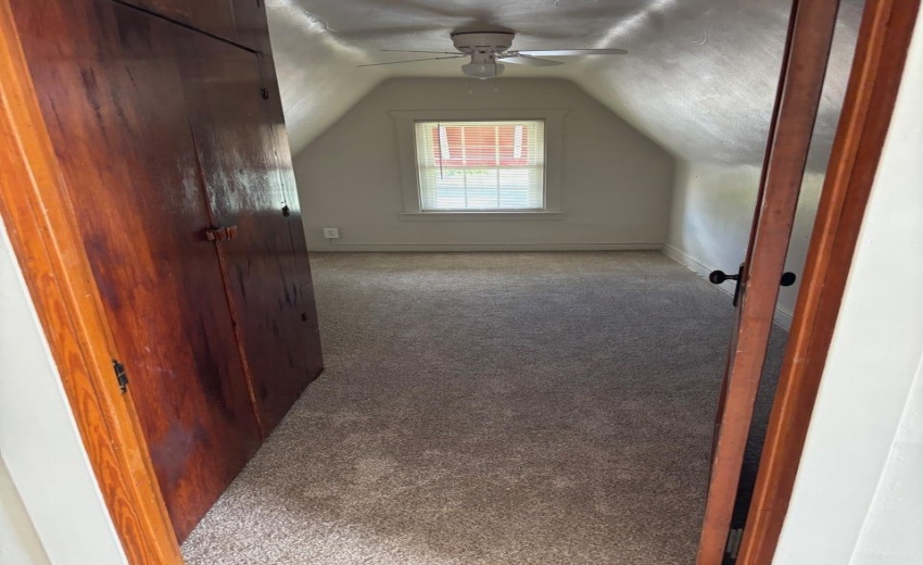 Studio Bedroom