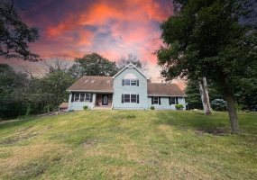 9710 Rustic Drive, DeMotte, Indiana, 5 Bedrooms Bedrooms, 11 Rooms Rooms,4 BathroomsBathrooms,Residential,For Sale,Rustic,NRA840240