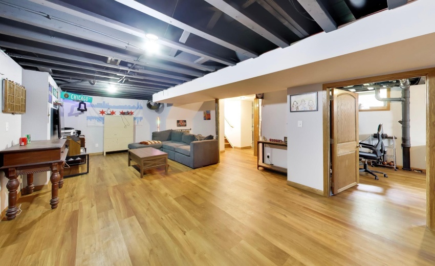 Finished Basement Recreation Room