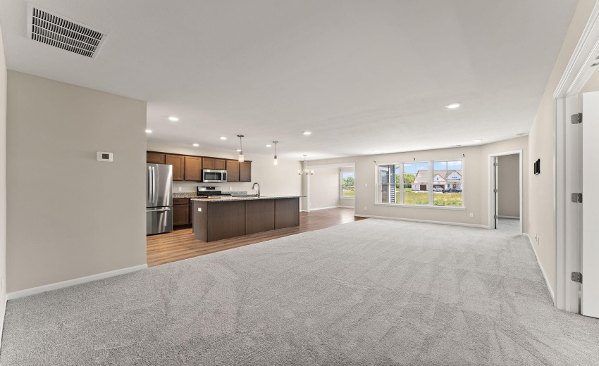 Living Room/Kitchen