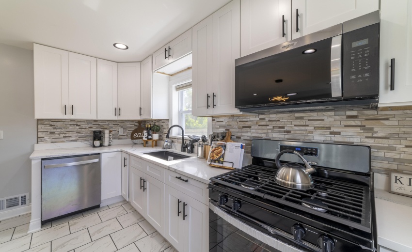 EKitchenRhode Island0032