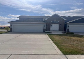 8251 Aviana Avenue, Merrillville, Indiana, 4 Bedrooms Bedrooms, 8 Rooms Rooms,2 BathroomsBathrooms,Residential Lease,For Sale,Aviana,NRA840268 8251 Aviana Avenue, Merrillville, Indiana, 4 Bedrooms Bedrooms, 8 Rooms Rooms,2 BathroomsBathrooms,Residential Lease,For Sale,Aviana,NRA840268