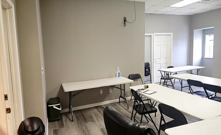 650 UNIT J OFFICE PIC 2