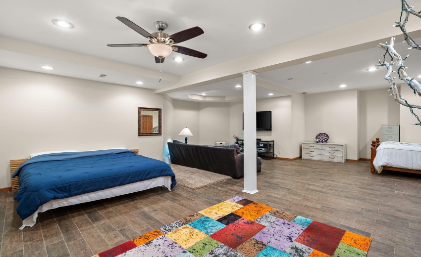 Lower level flex room