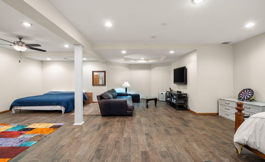 Lower level flex room