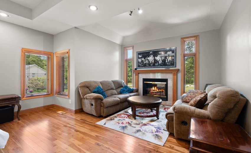 Primary sitting room