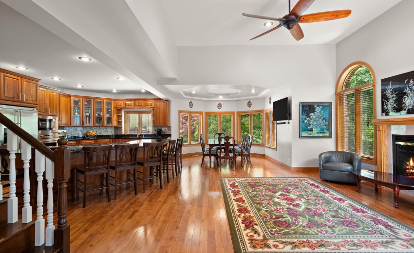 Kitchen/ Morning room/ Great room