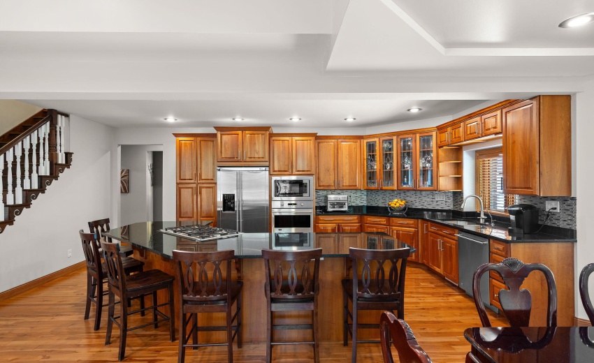 Kitchen 1